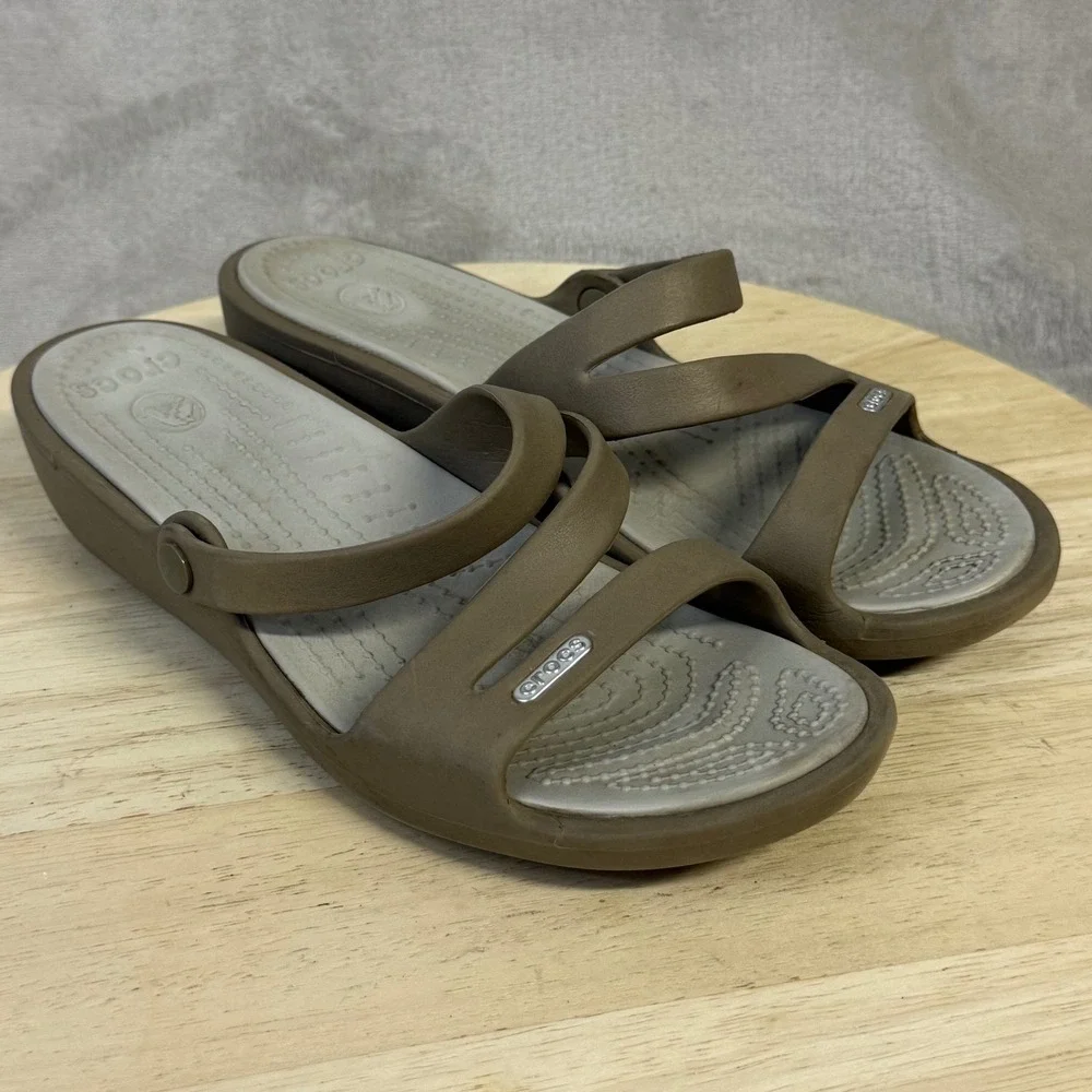 Crocs Patricia Wedge Sandals Womens 7 Khaki Brown Stucco Multi Strap Slides